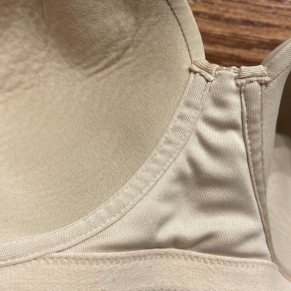 Vanity Fair Beauty back / Full figure / back smoothing / wireless bra 71380 38C - Picture 10 of 12